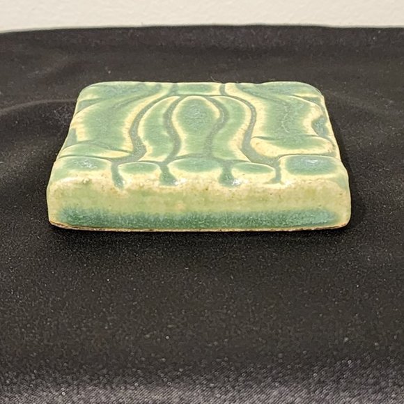 Vintage Pewabic Tile Lotus Design - Picture 11 of 12